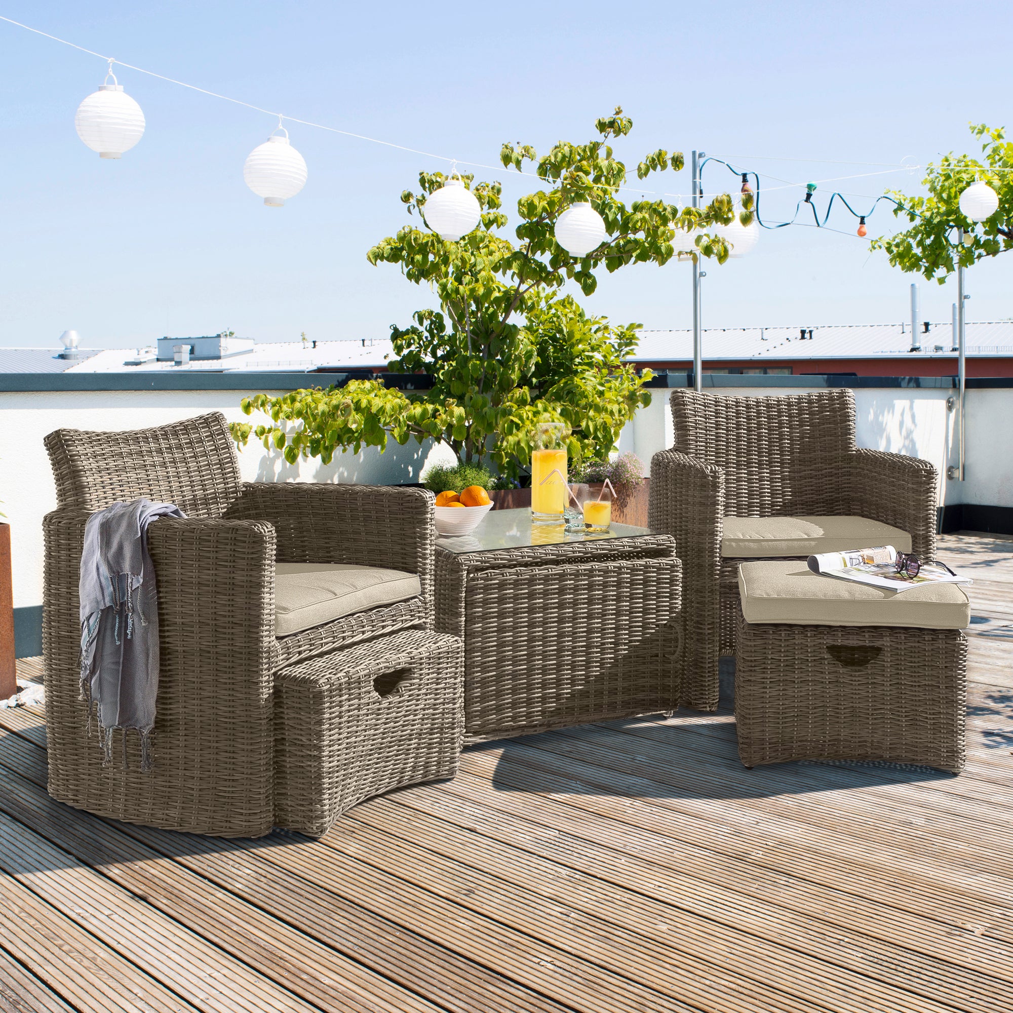 Cupido Wicker 2-Person Conversation Set With Cushions