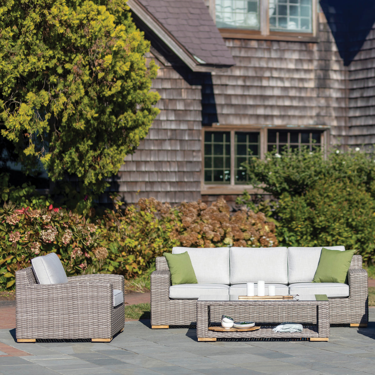 Palma Luxe Collection. Beautifully hand woven 10mm 1/2-round Oyster weave wicher ratan Patio Furniture. 