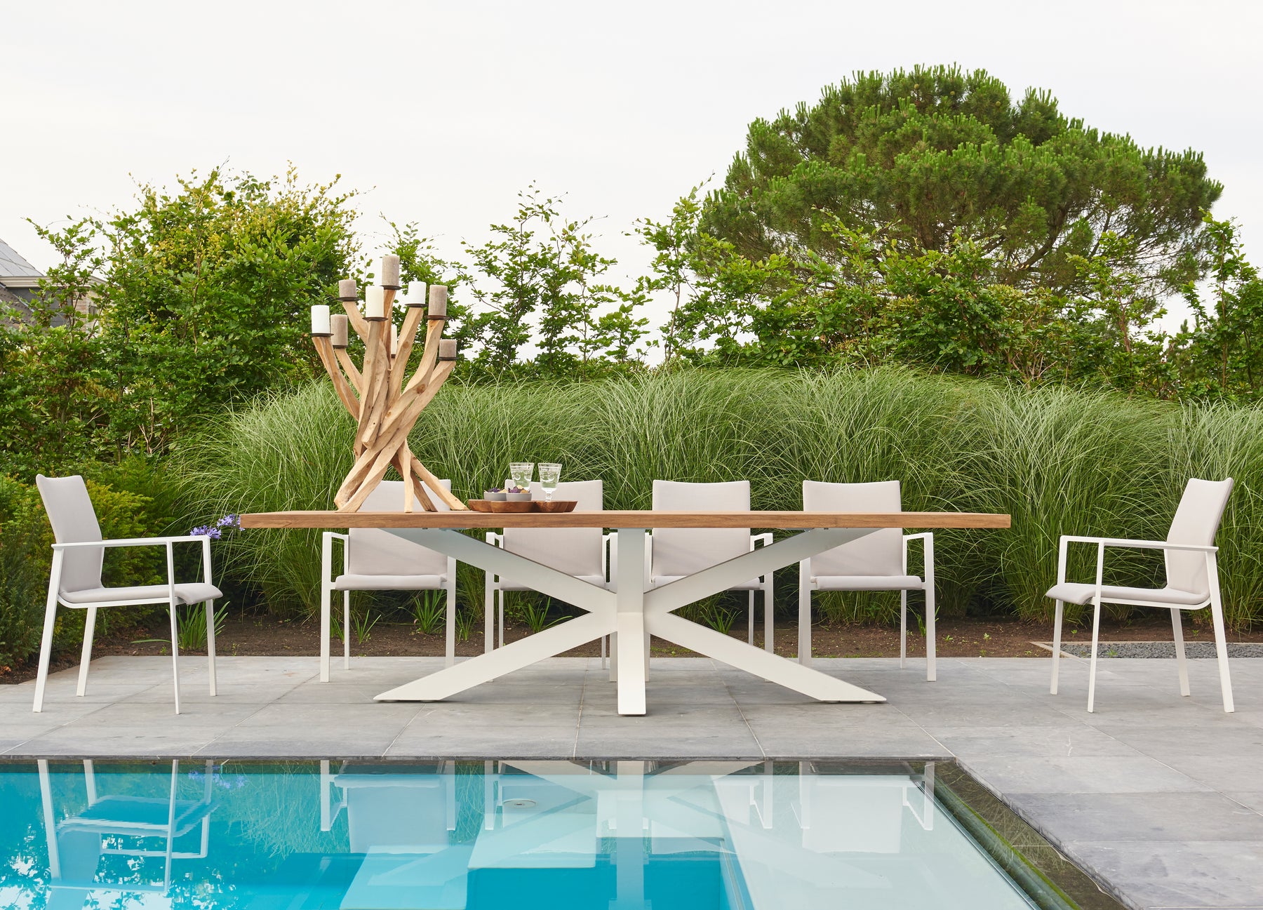 Timor Table Timor 90x40-inch Teak Top Dining Table – KETTLER USA