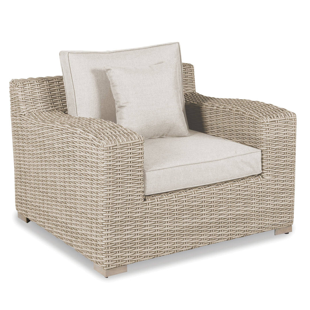 Palma Luxe Lounge Set single lounge chair with handwoven oyster weave and light beige cushions
