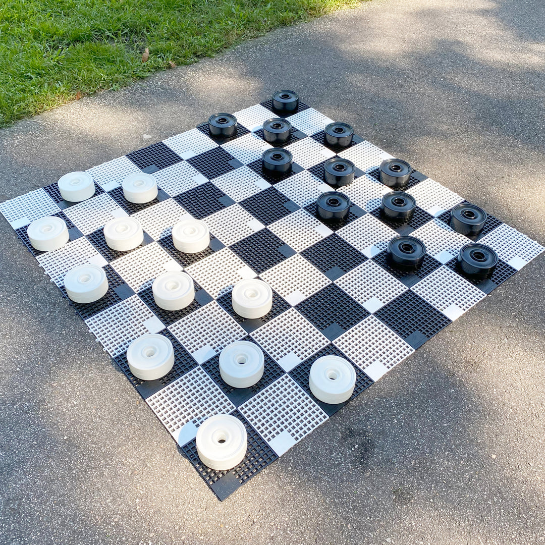 Large Checker Simple Mini-Giant Checker Pieces – KETTLER USA