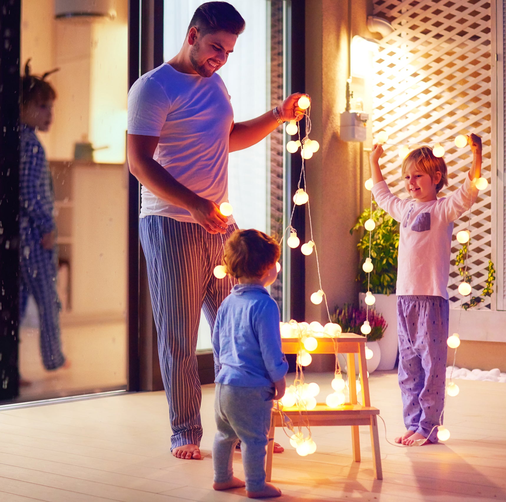 Creating the perfect festive holiday patio