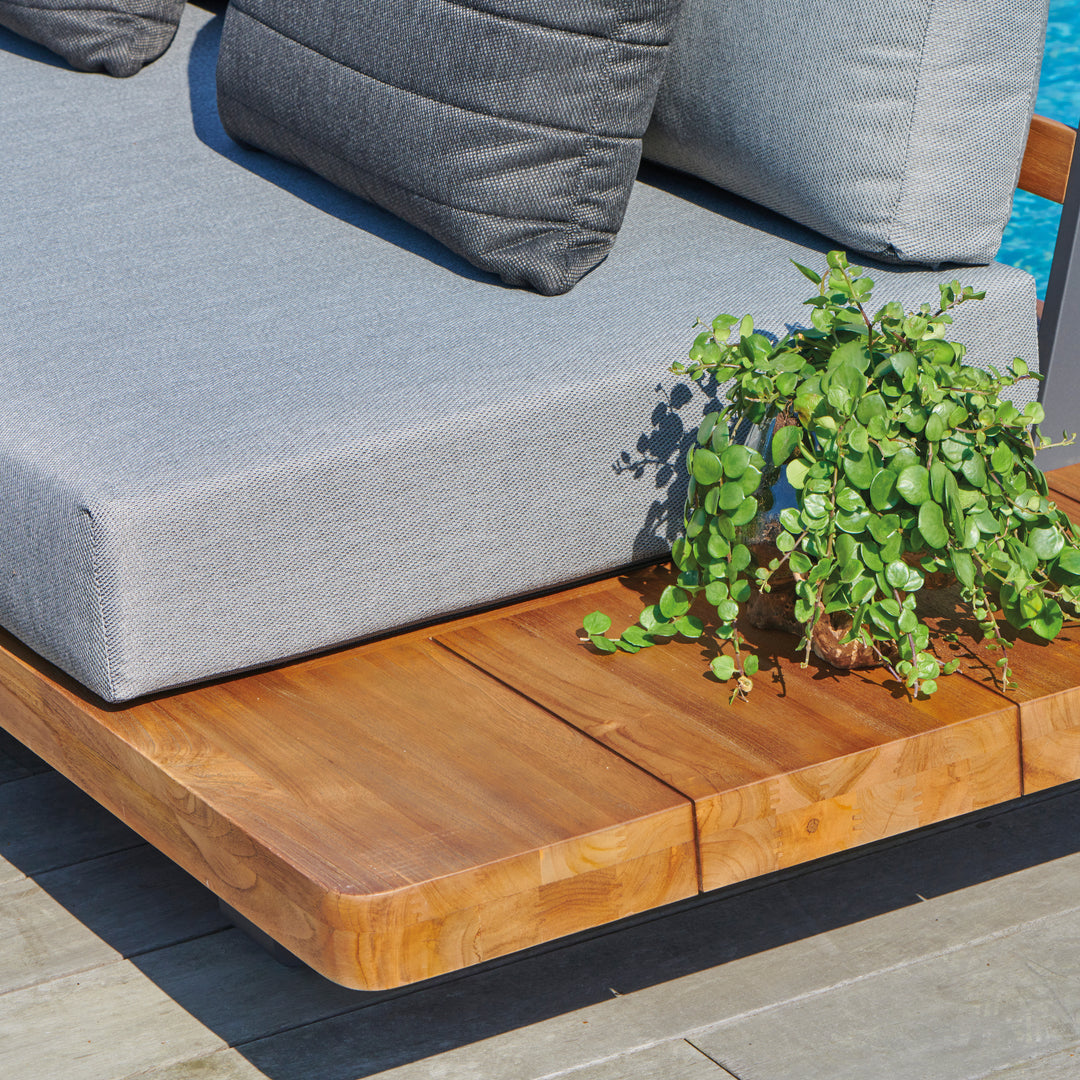 Robust Teak Components