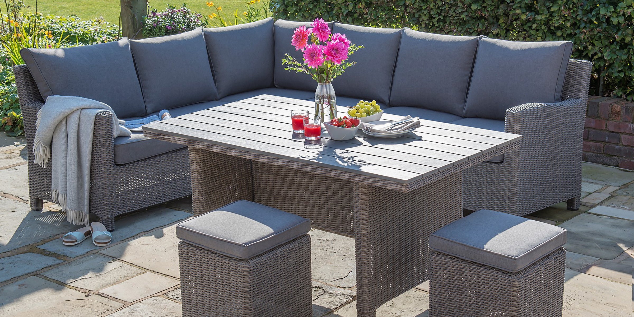 Wicker Palma Corner Patio Set with grey cushions