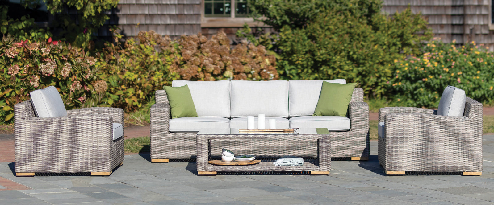 Palma Luxe Collection. Beautifully hand woven 10mm 1/2-round Oyster weave wicher ratan Patio Furniture. 