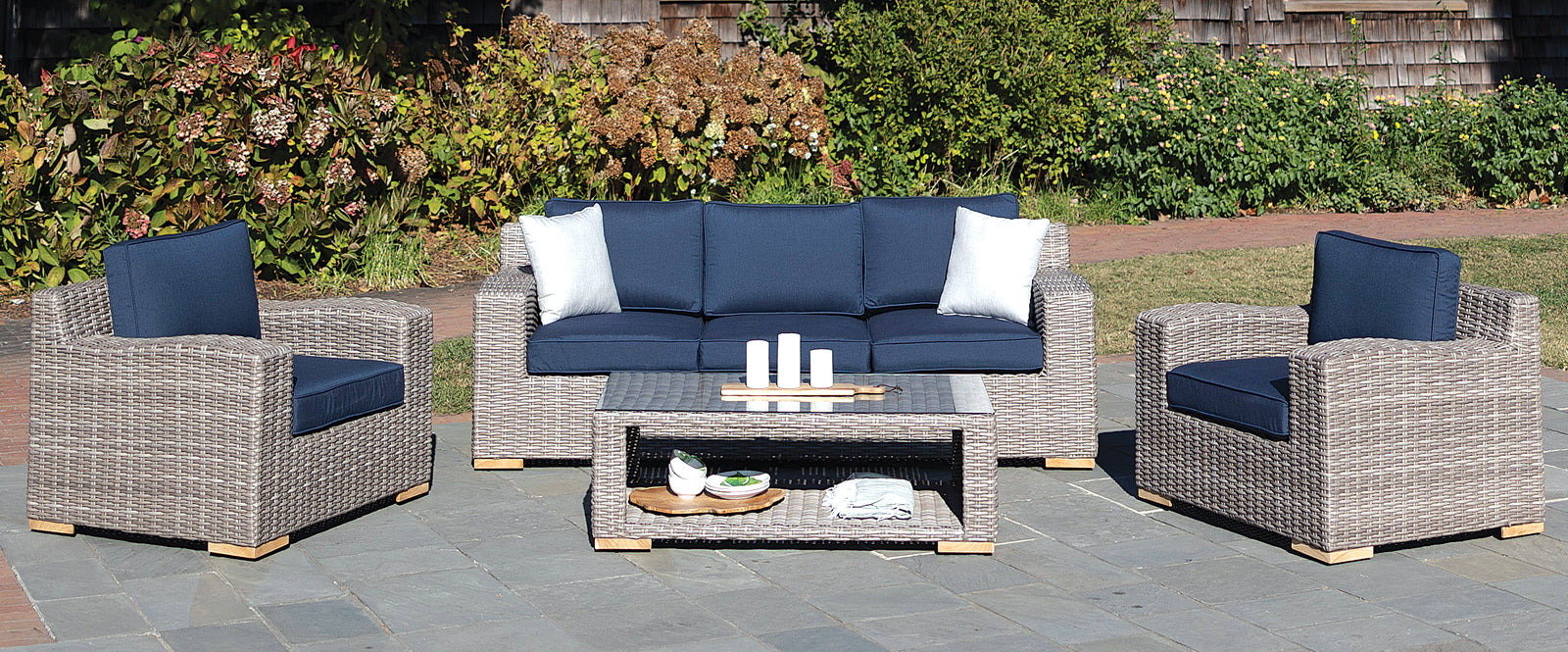 Palma Luxe Collection. Beautifully hand woven 10mm 1/2-round Oyster weave wicher ratan Patio Furniture. 