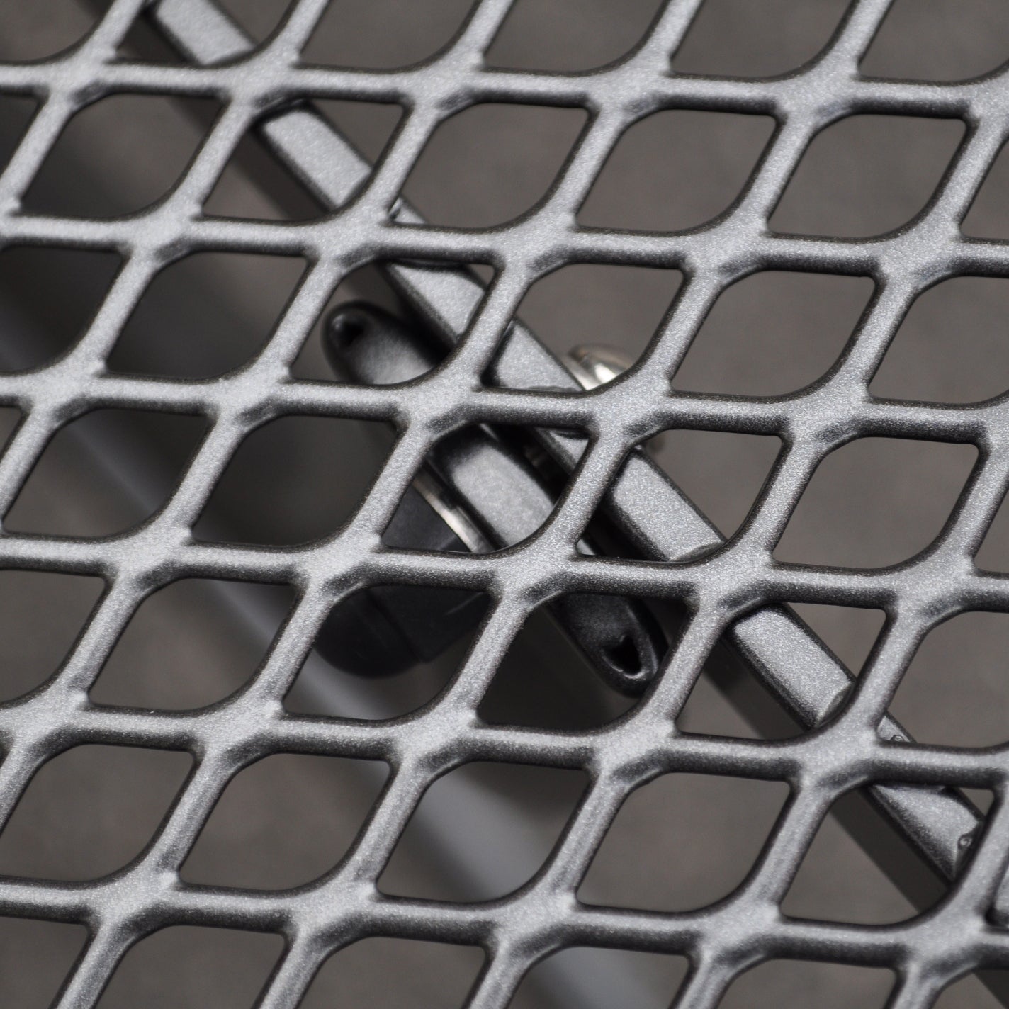mesh top table close up