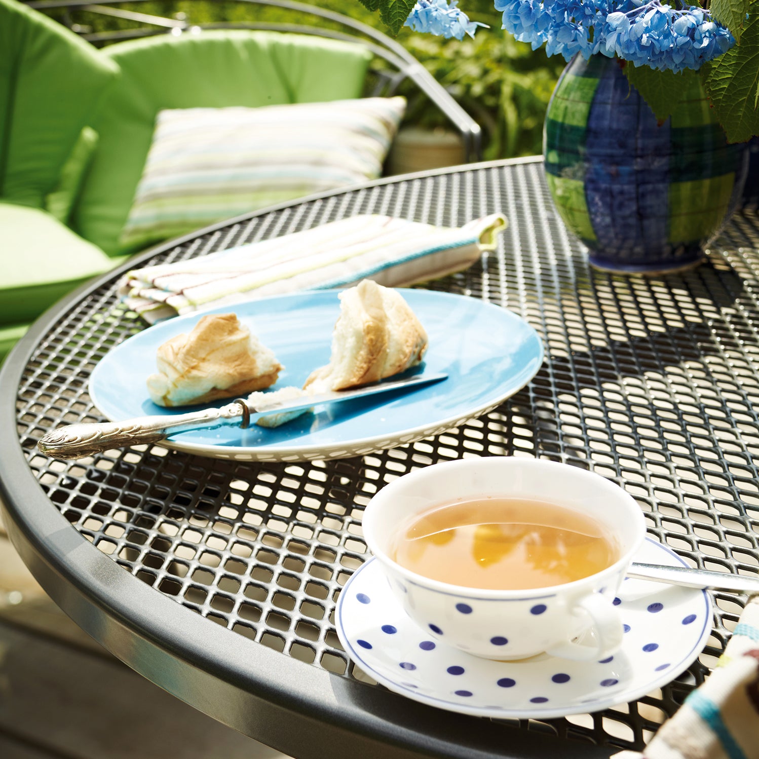 mesh top table with food