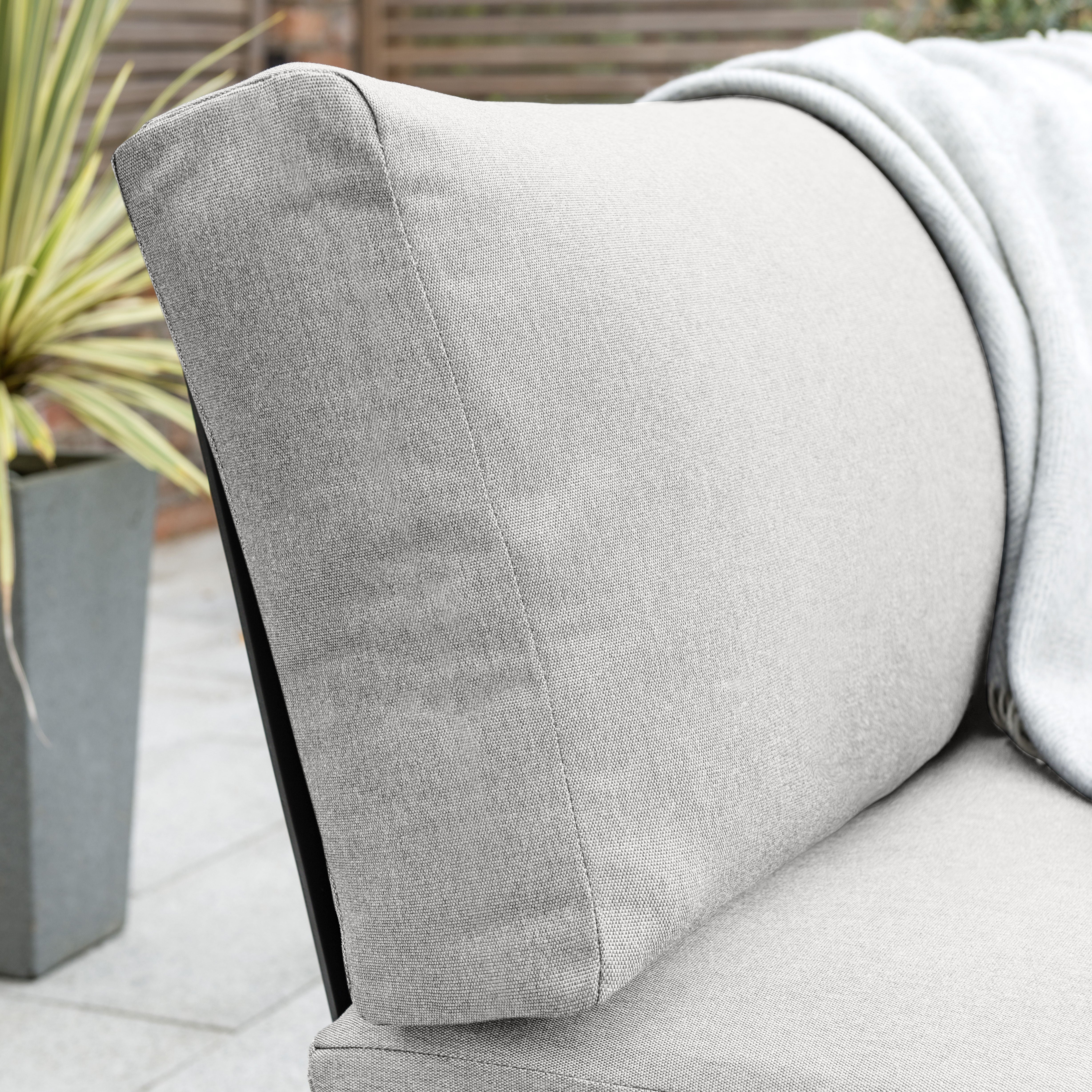 Elba Aluminum 4-Piece Corner Set With Teak Accents