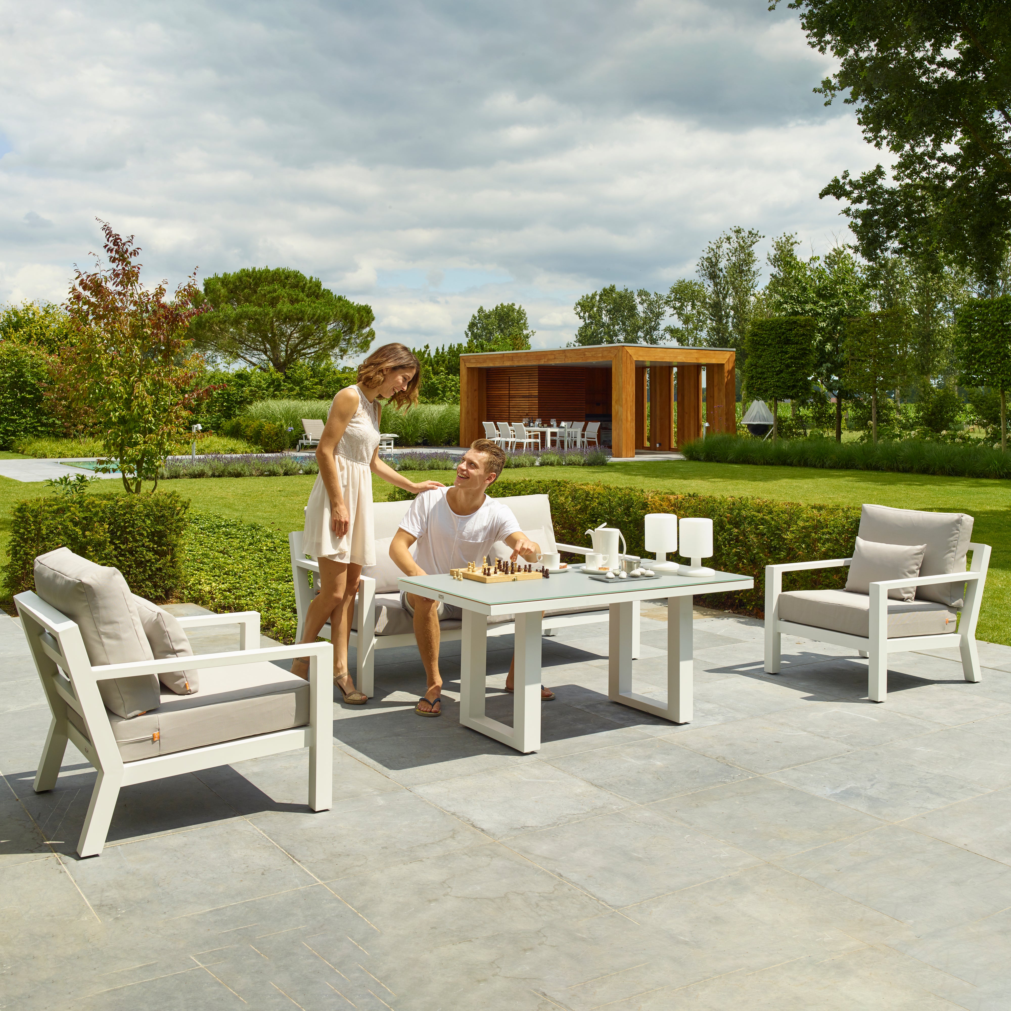 Timber Lounge Conversation Set - White