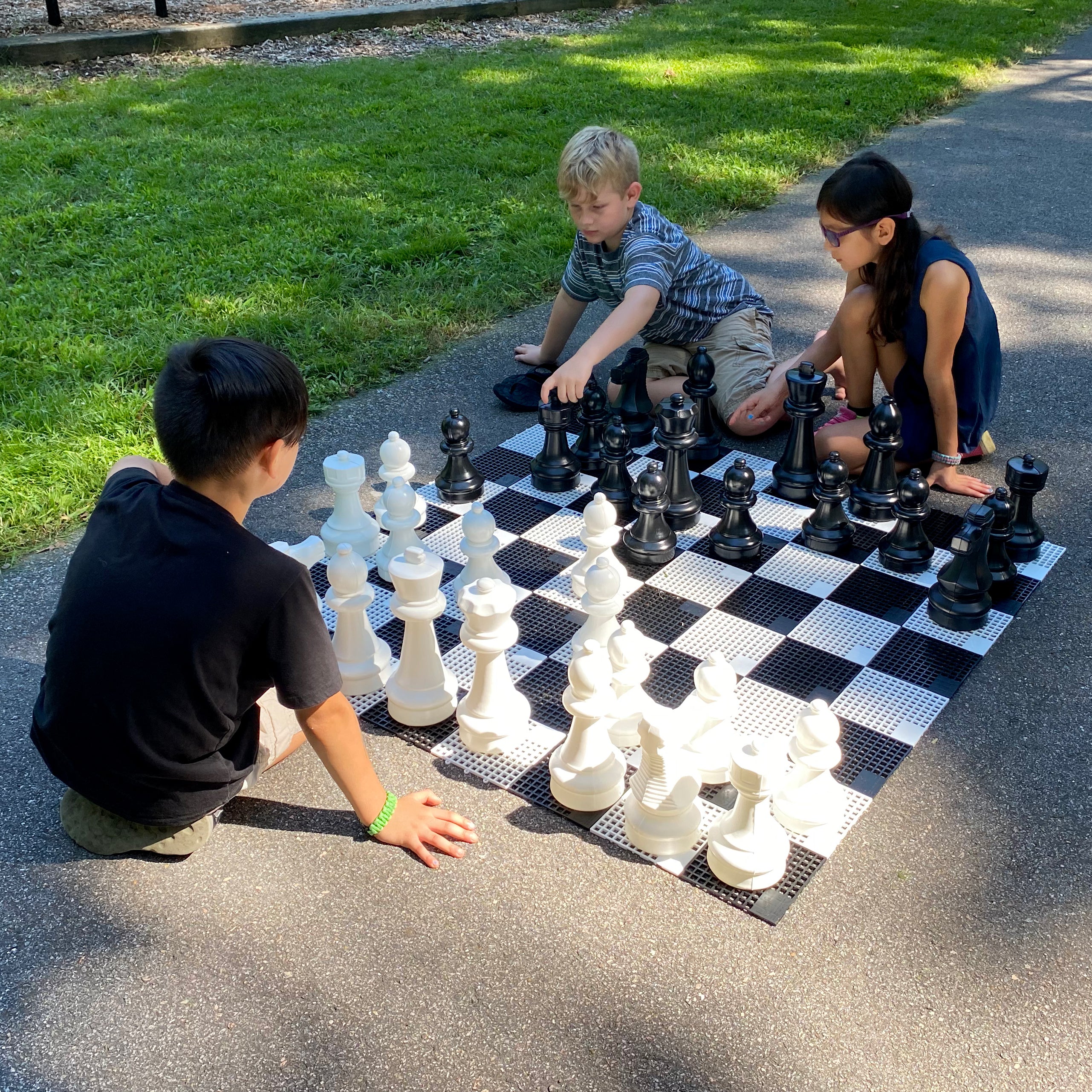 Mini-Giant Chess Pieces