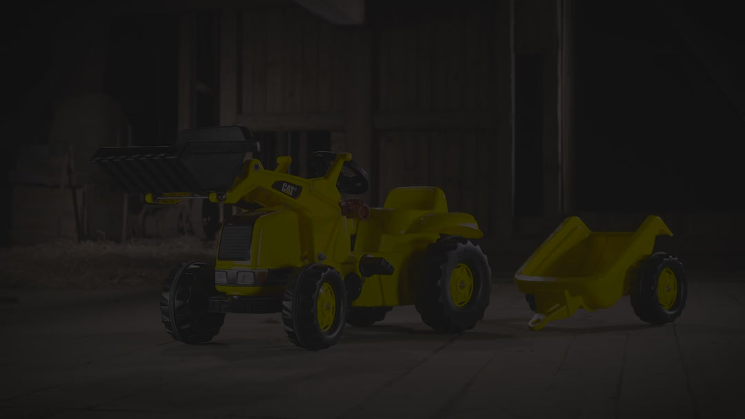 Informational video on the Caterpillar tractor with front loader 