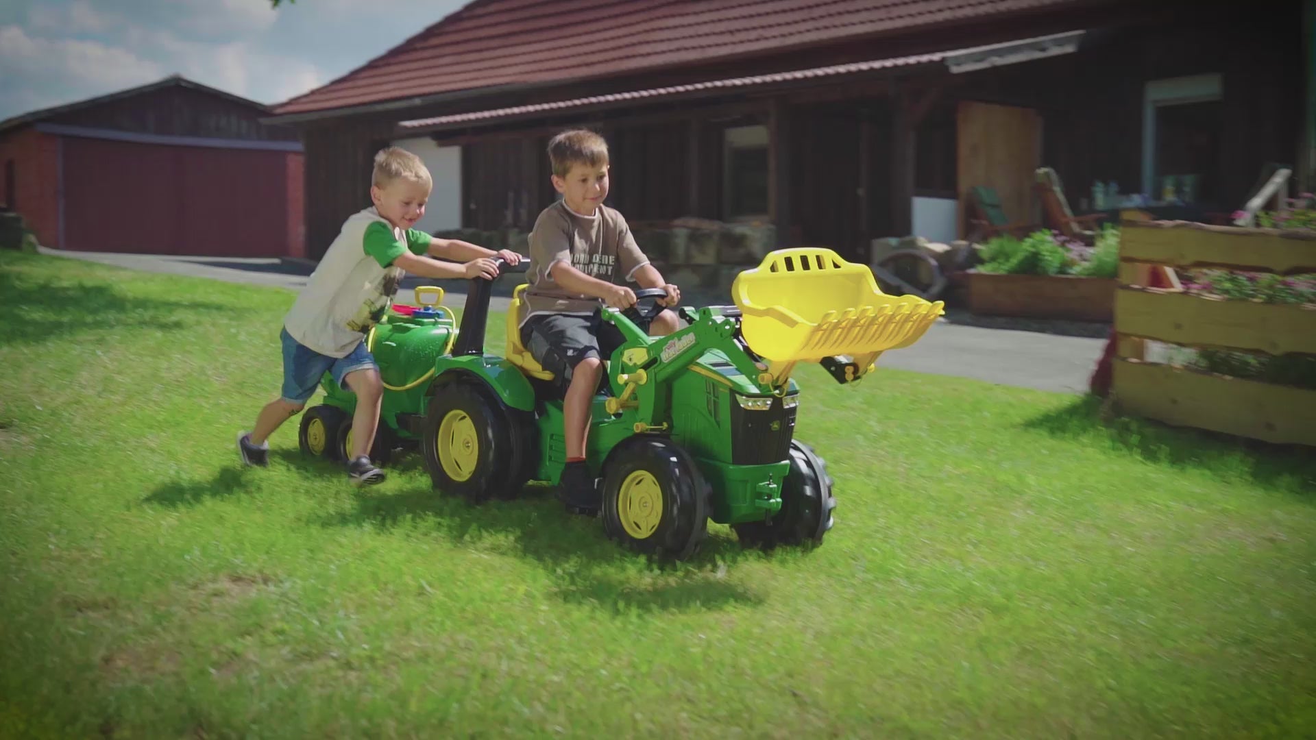 John Deere Water Tanker With Pump And Spray Gun