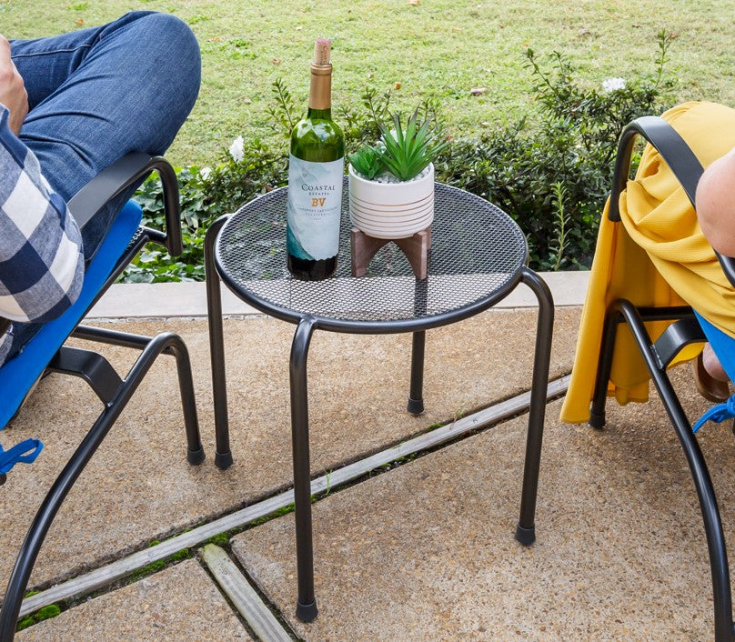 18" Round Side Table lifestyle