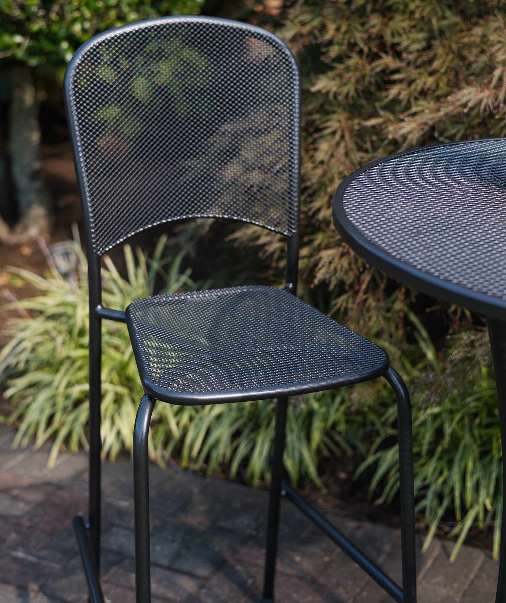 Lifestyle image of high quality carlo bar height chair 