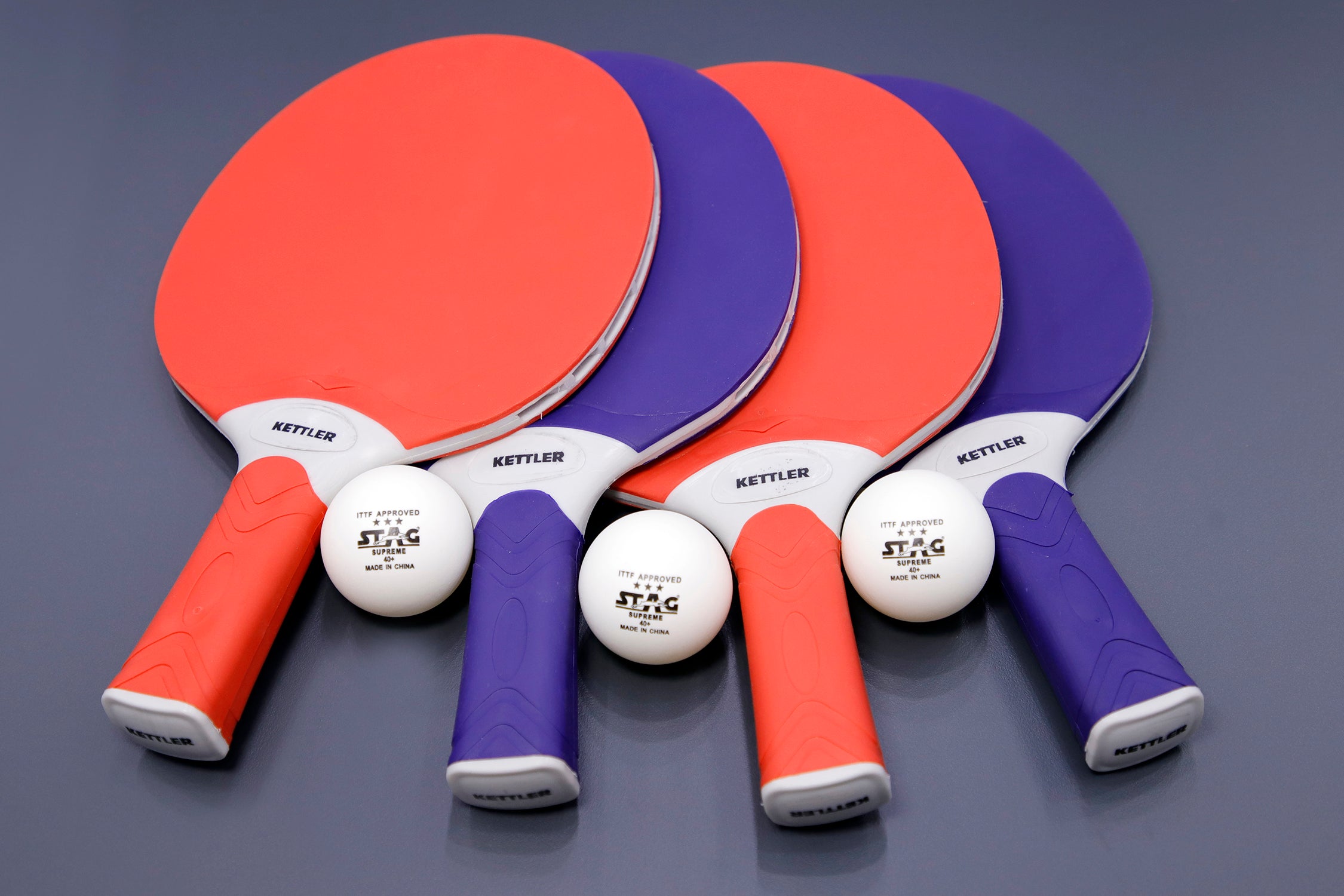 4-Player outdoor bundle included with ping pong table
