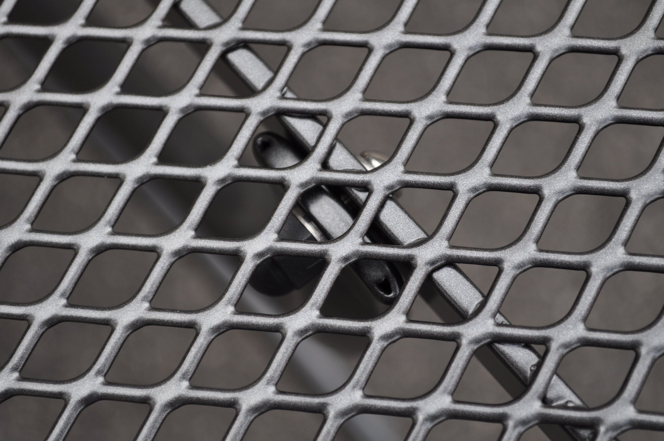 mesh dining table top