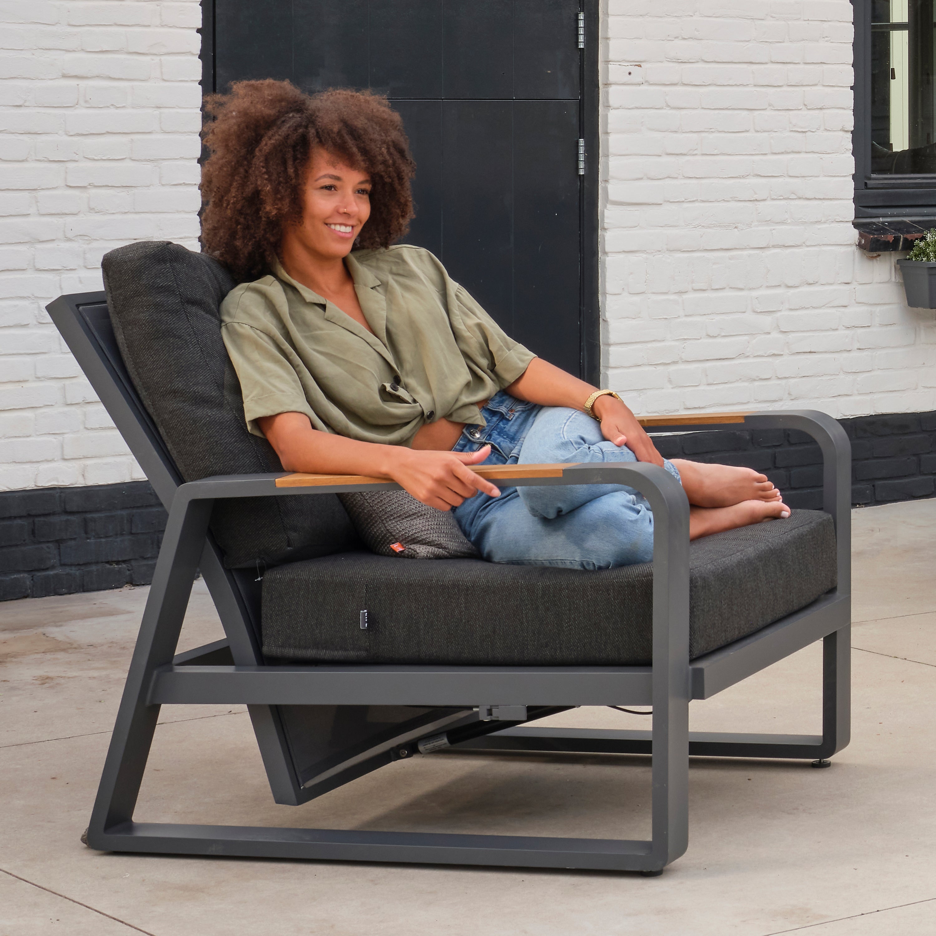 Montana Reclining Lounge Chair