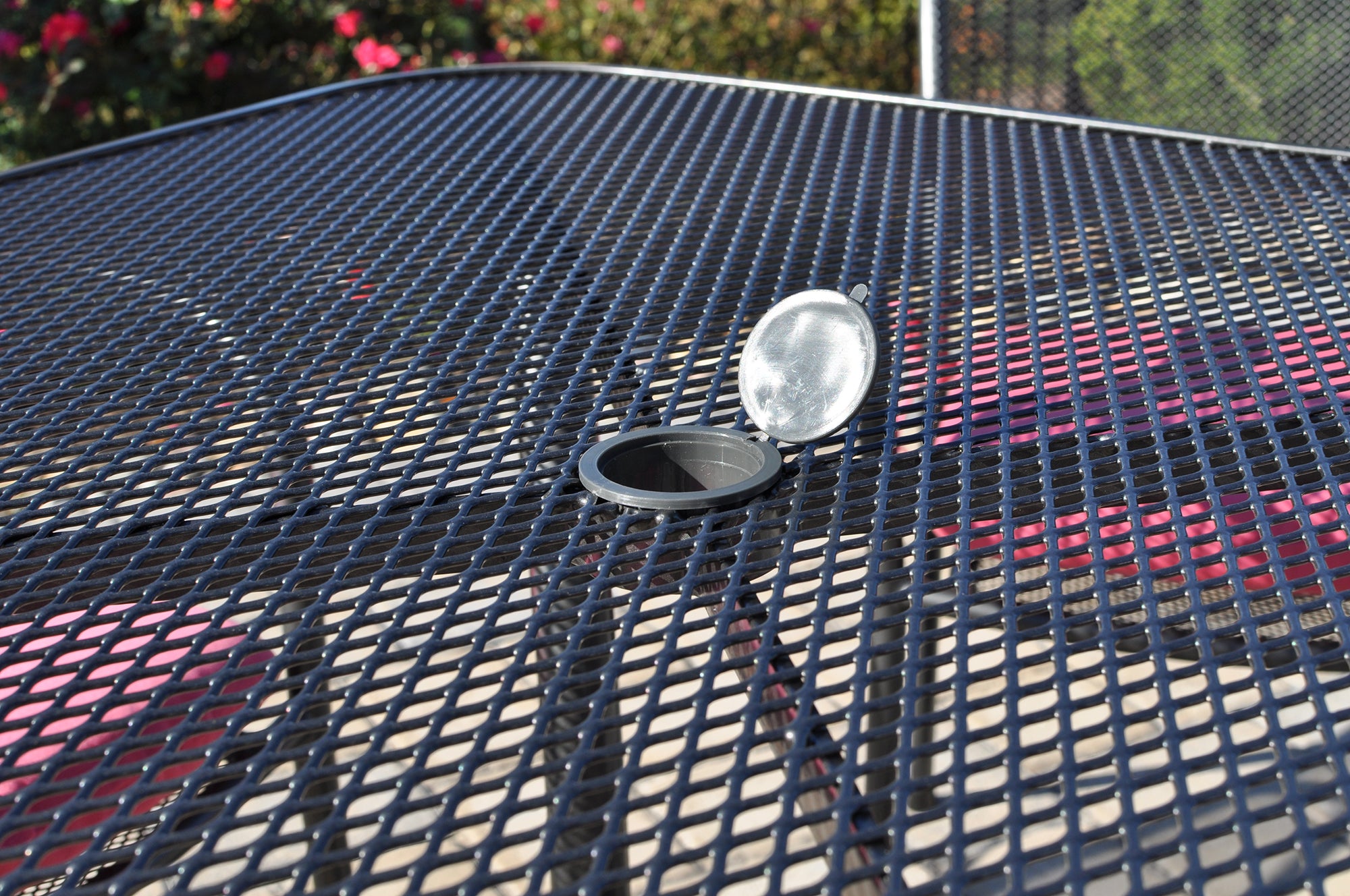 mesh top table umbrella hole